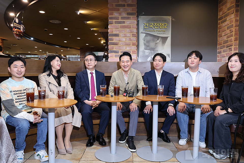 건국전쟁2 김덕영 감독과의 대화 및 영화 관람