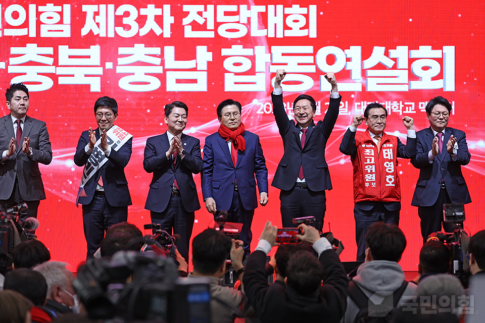 제목 노출 영역입니다 이미지
