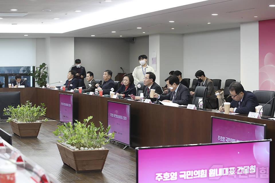 제목 노출 영역입니다 이미지