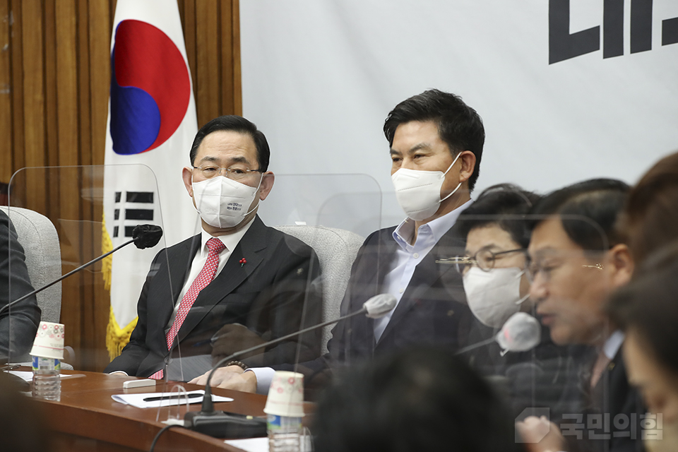 제목 노출 영역입니다 이미지