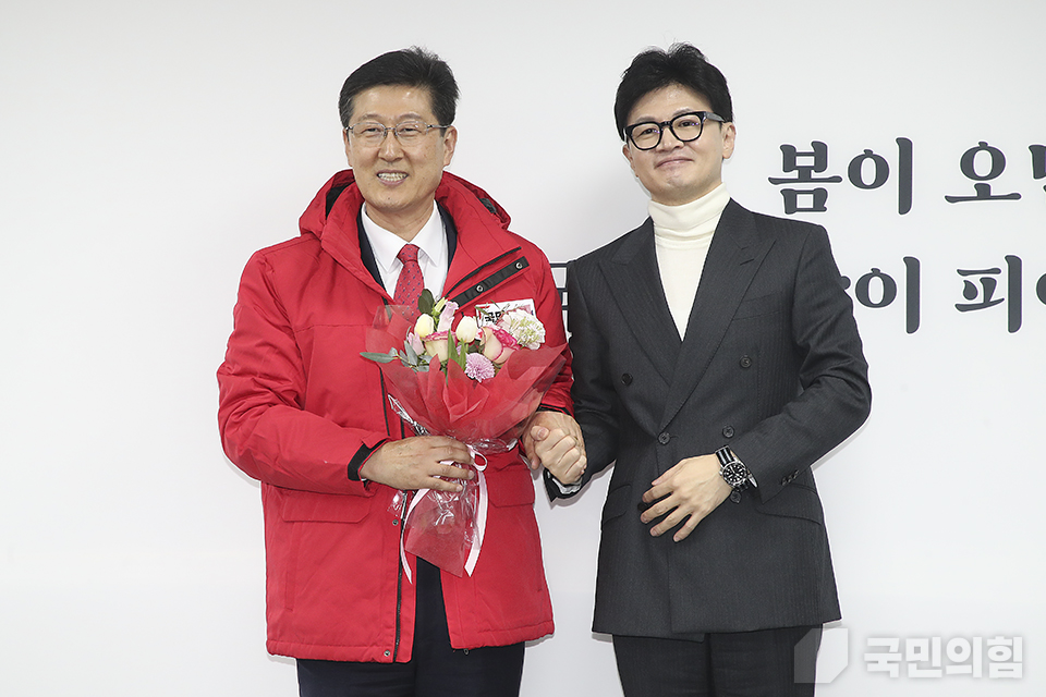 제목 노출 영역입니다 이미지