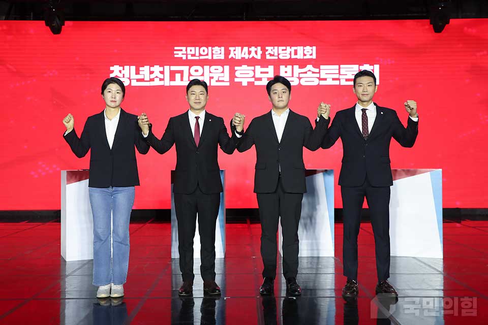 제목 노출 영역입니다 이미지