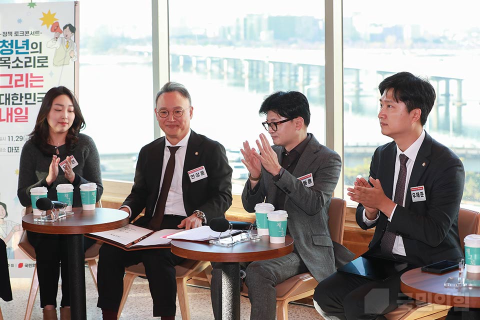 제목 노출 영역입니다 이미지