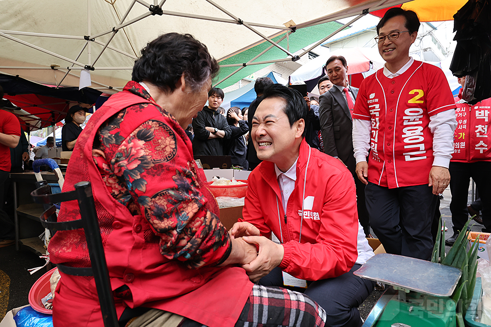 제목 노출 영역입니다 이미지