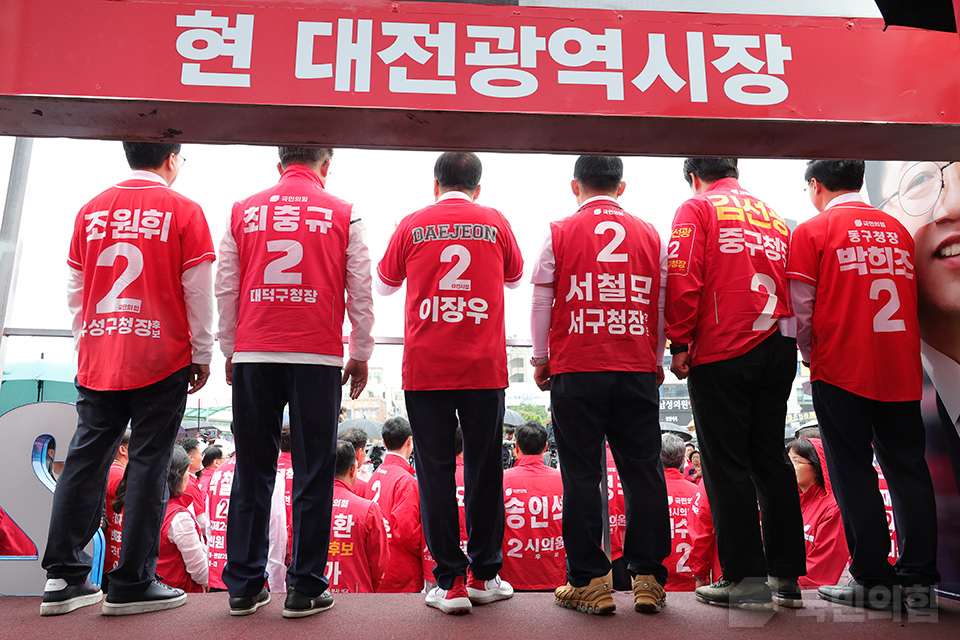 제목 노출 영역입니다 이미지