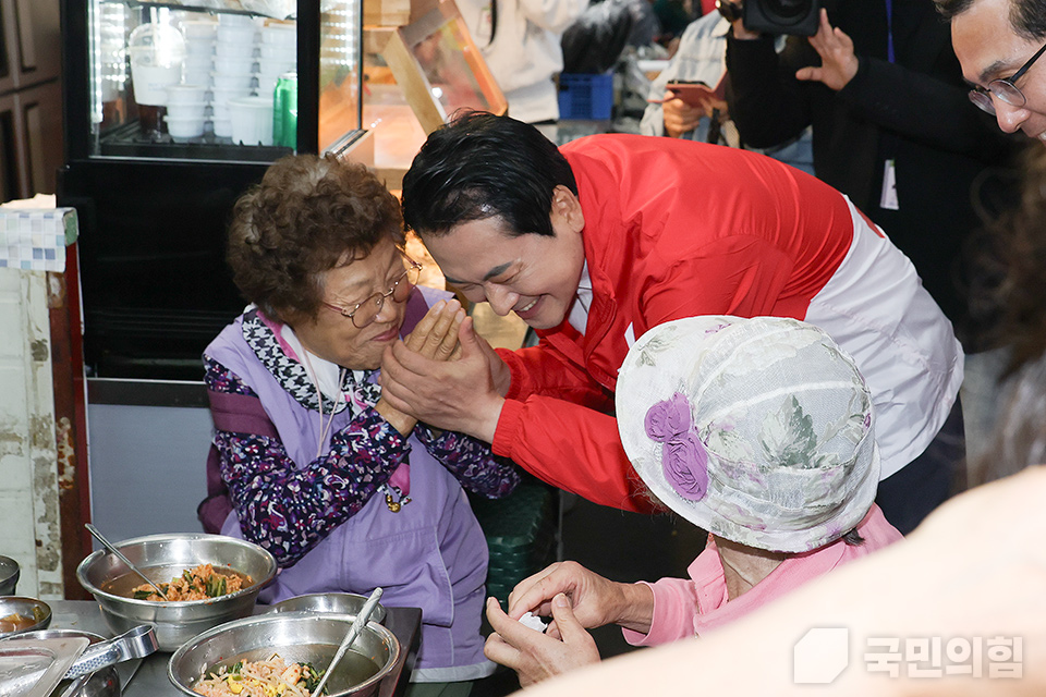 제목 노출 영역입니다 이미지