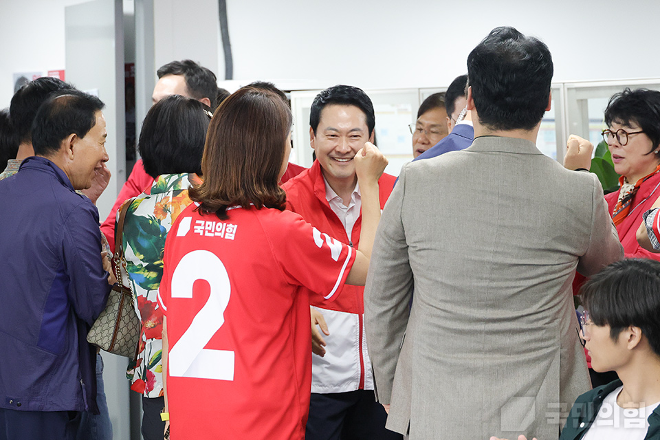 제목 노출 영역입니다 이미지