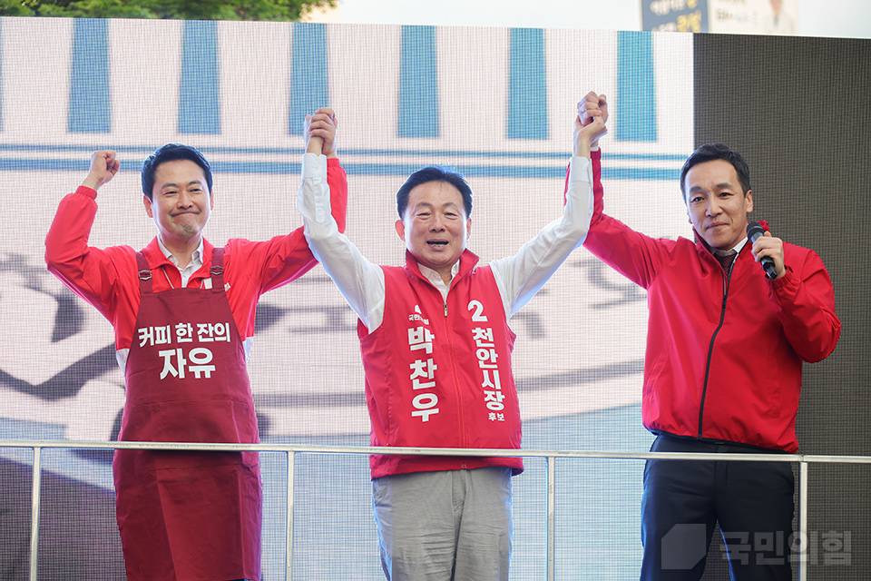 제목 노출 영역입니다 이미지
