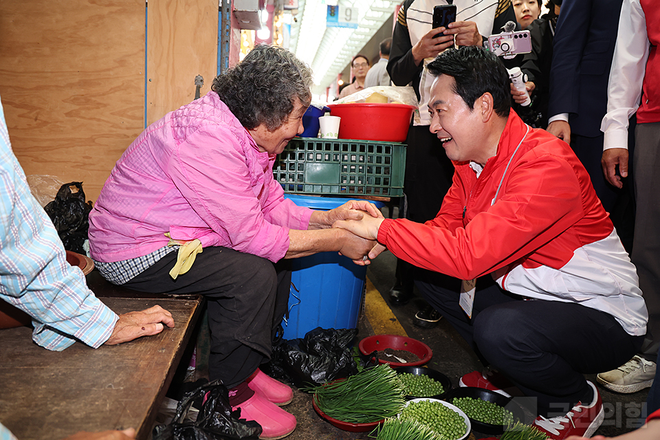 제목 노출 영역입니다 이미지