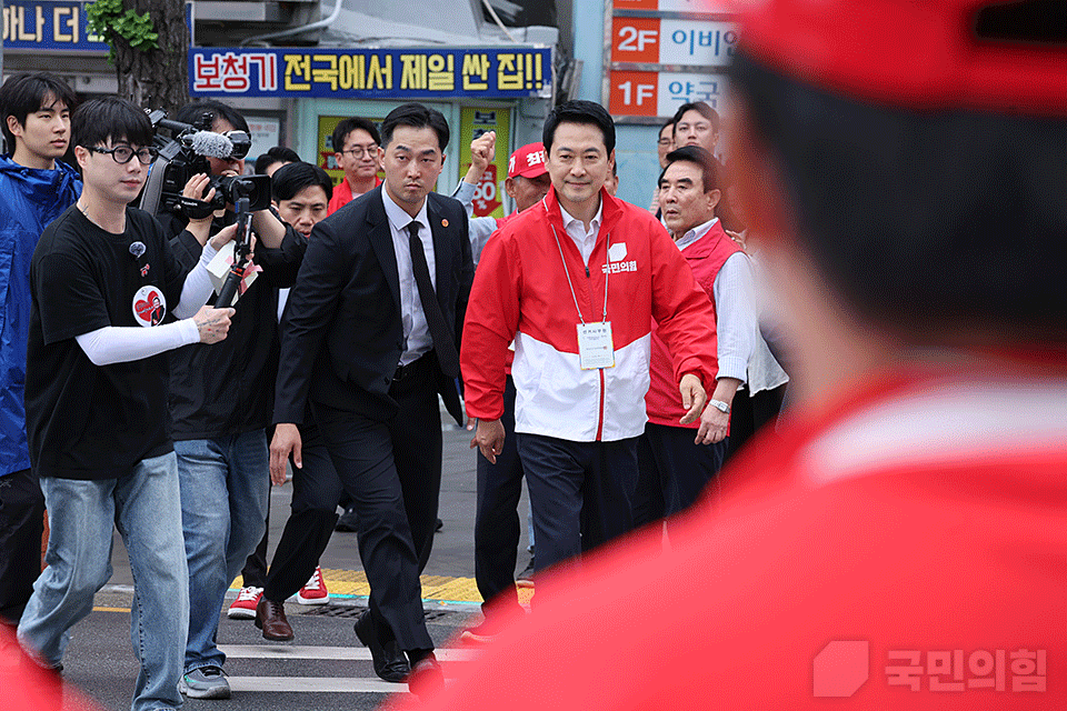 제목 노출 영역입니다 이미지