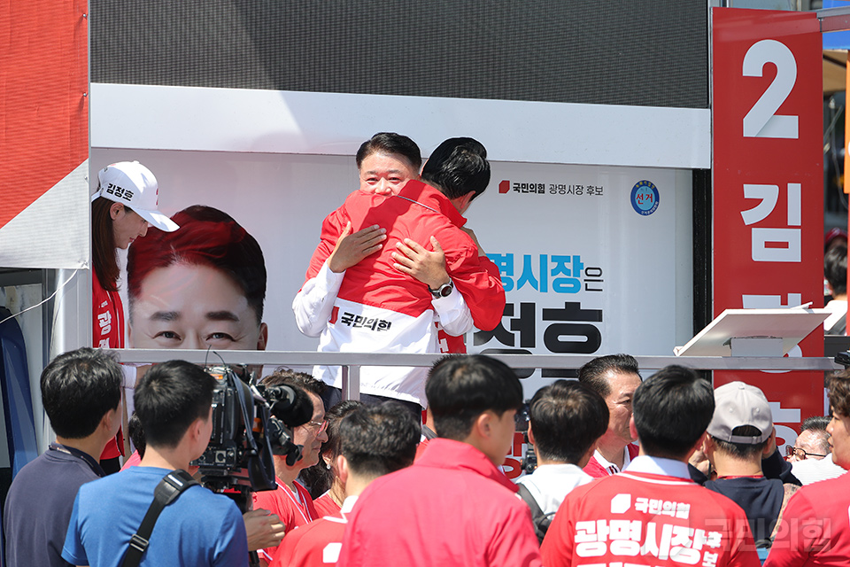 제목 노출 영역입니다 이미지