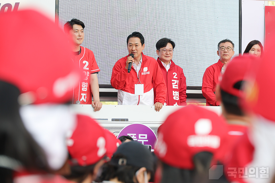 제목 노출 영역입니다 이미지