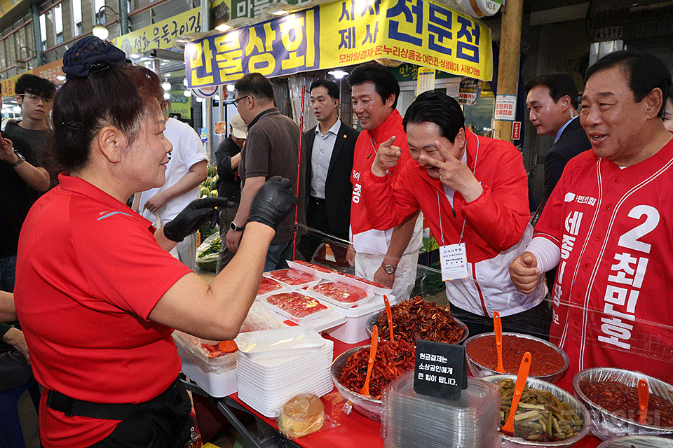 제목 노출 영역입니다 이미지