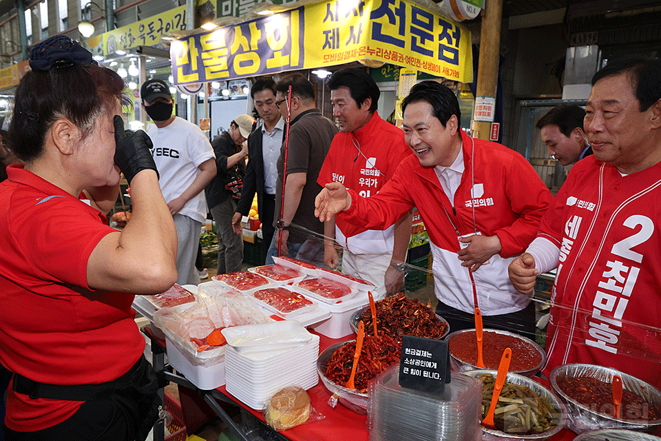 제목 노출 영역입니다 이미지