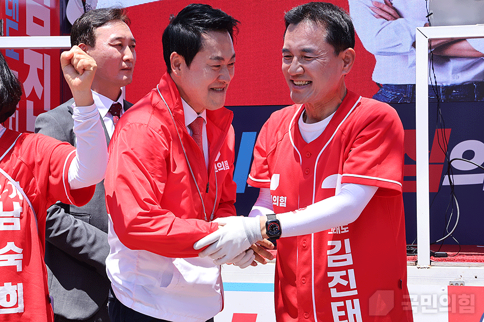 제목 노출 영역입니다 이미지