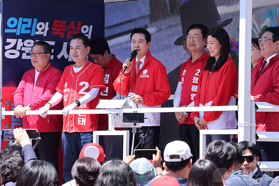 제목 노출 영역입니다 이미지