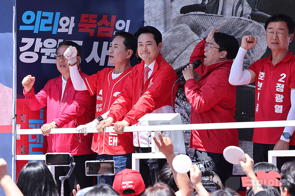 제목 노출 영역입니다 이미지