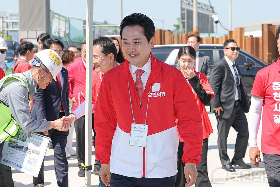 제목 노출 영역입니다 이미지