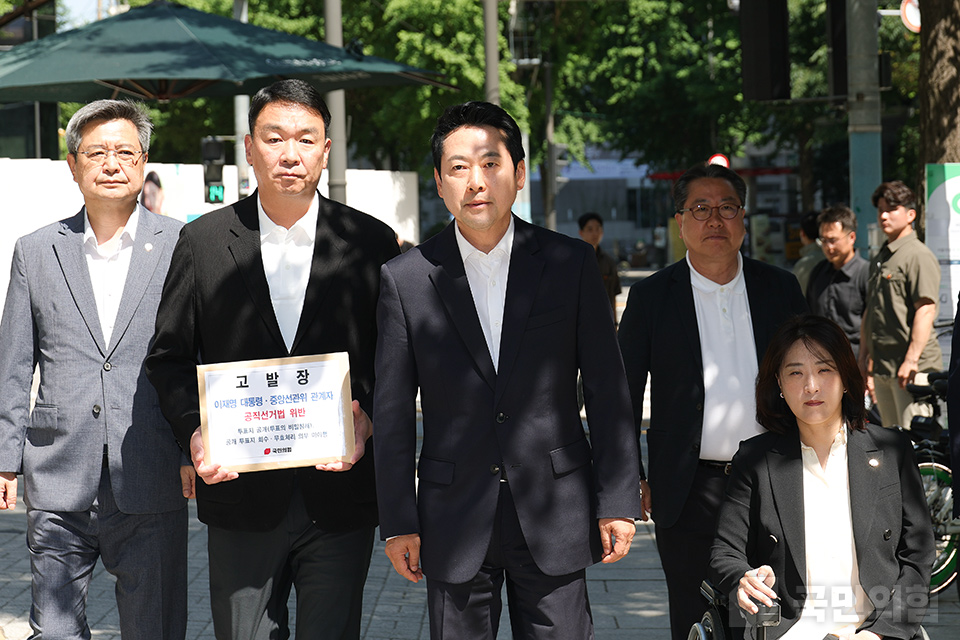 제목 노출 영역입니다 이미지