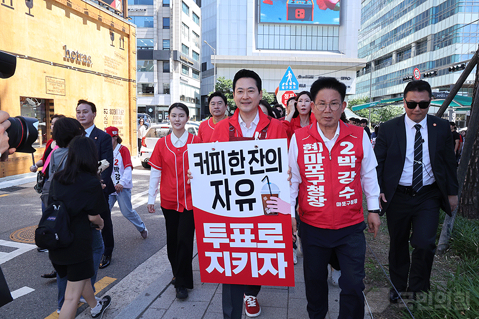 제목 노출 영역입니다 이미지