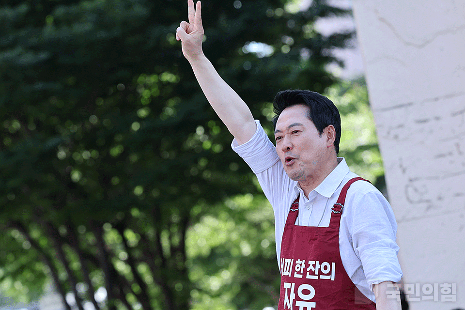 제목 노출 영역입니다 이미지