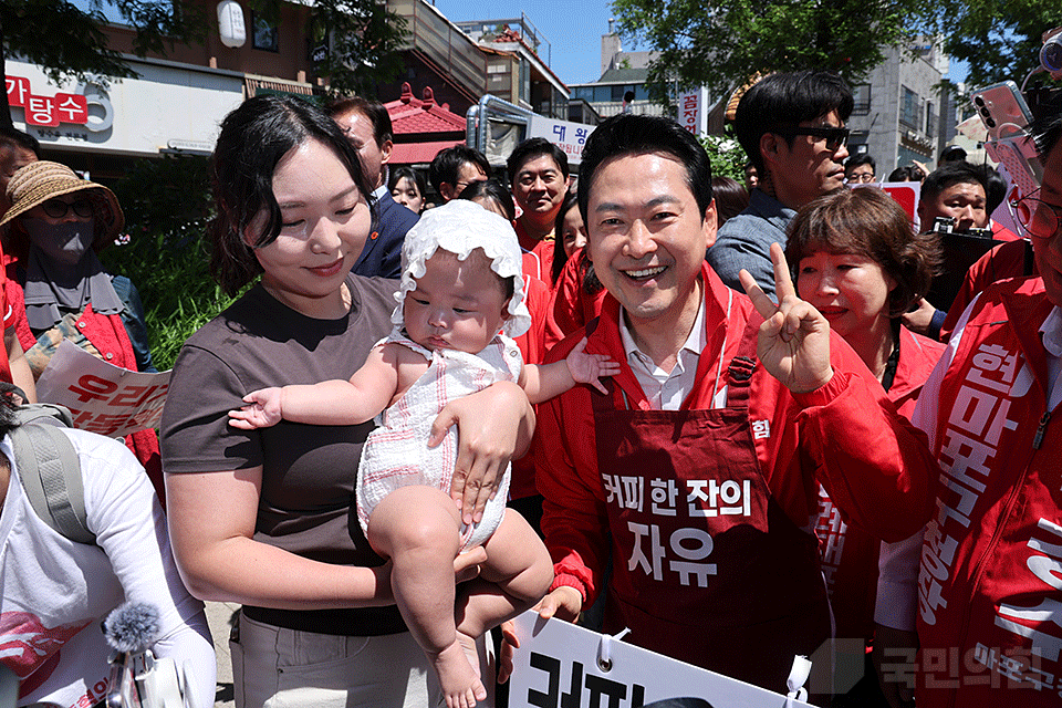 제목 노출 영역입니다 이미지