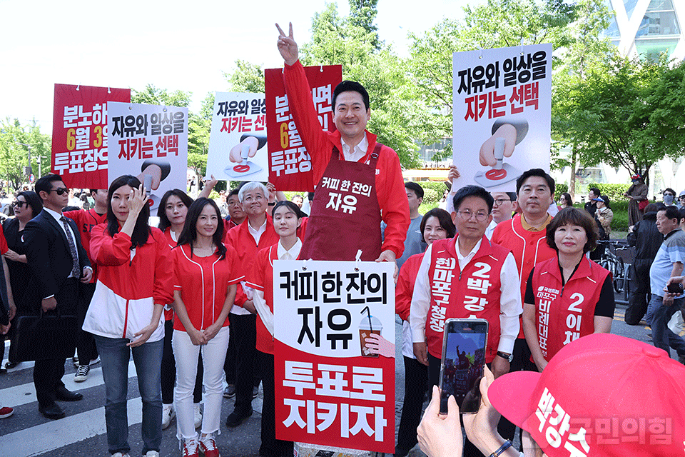 제목 노출 영역입니다 이미지