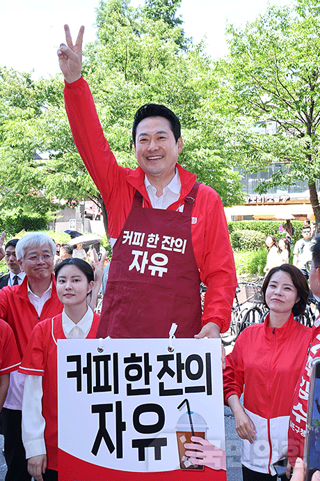 제목 노출 영역입니다 이미지