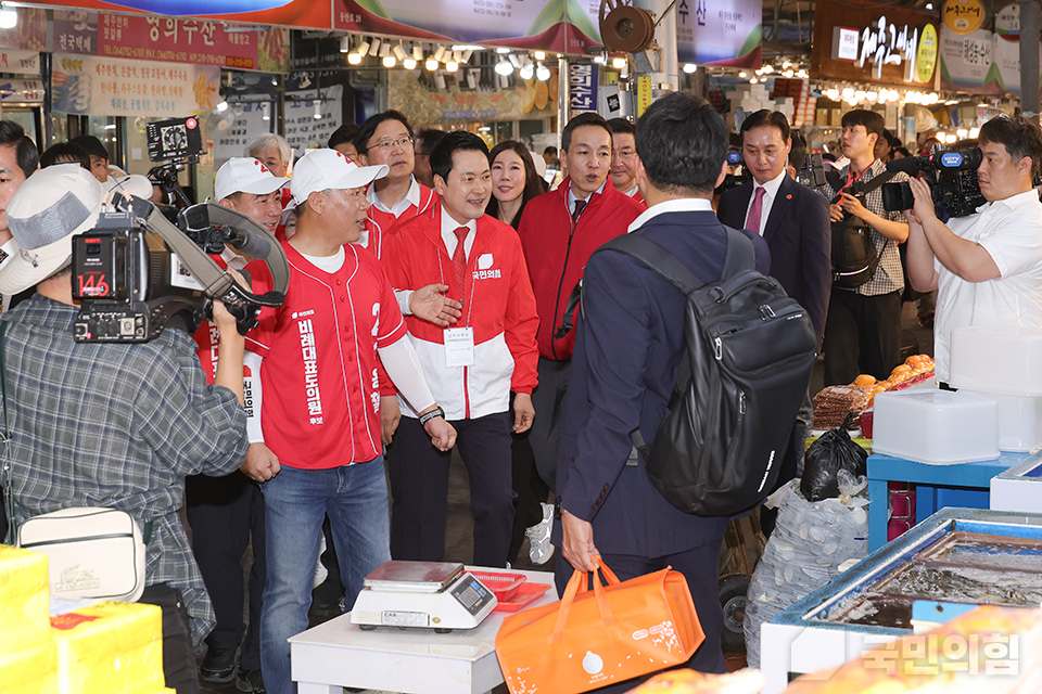 제목 노출 영역입니다 이미지