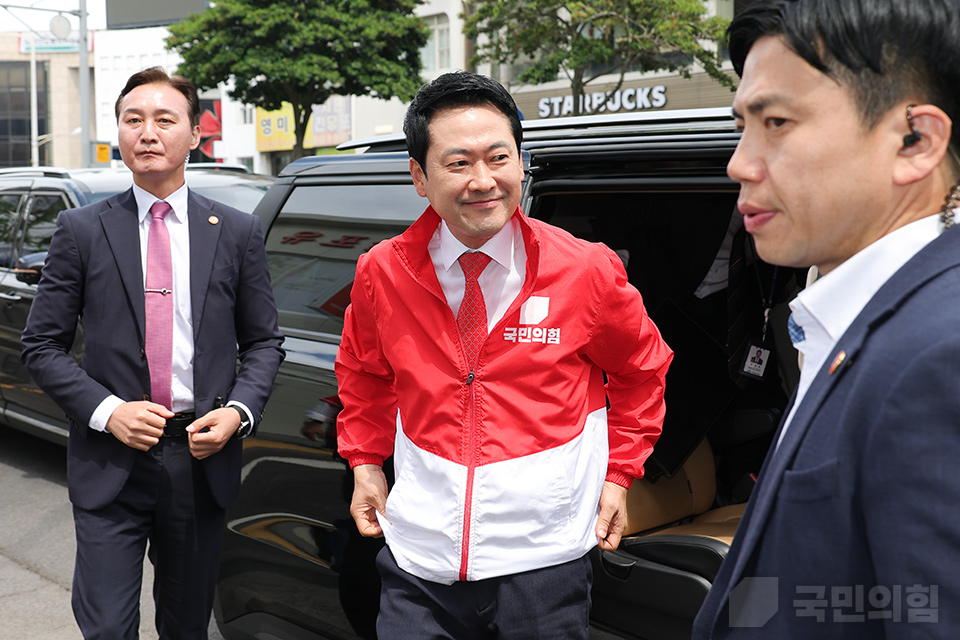 제목 노출 영역입니다 이미지
