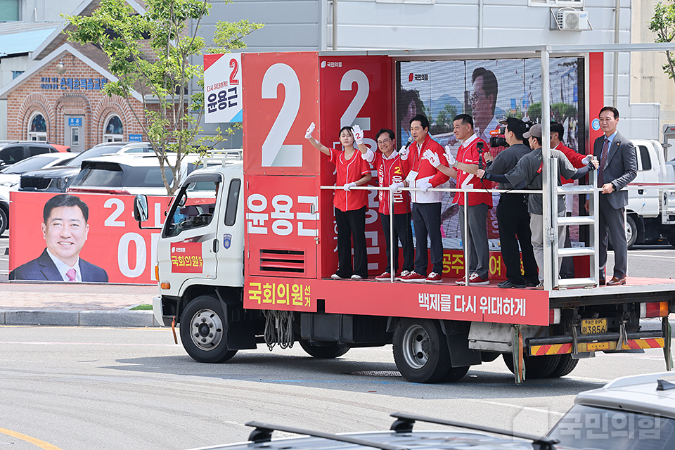 제목 노출 영역입니다 이미지