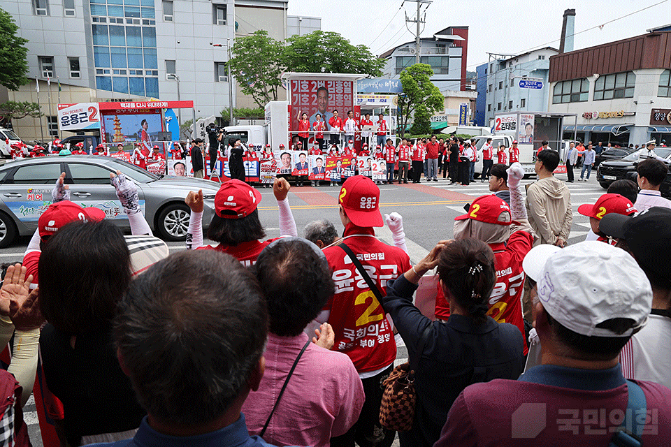 제목 노출 영역입니다 이미지