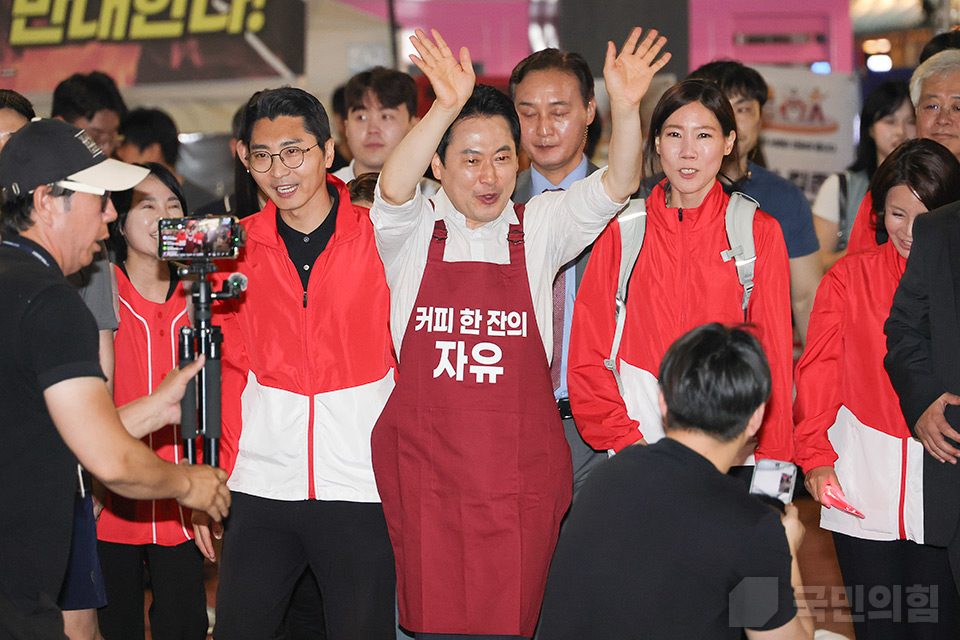 제목 노출 영역입니다 이미지