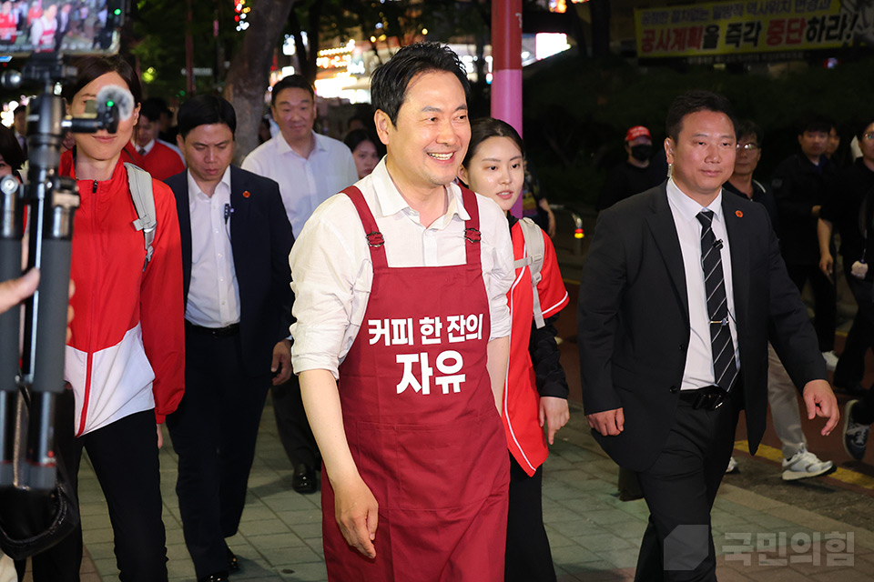 제목 노출 영역입니다 이미지