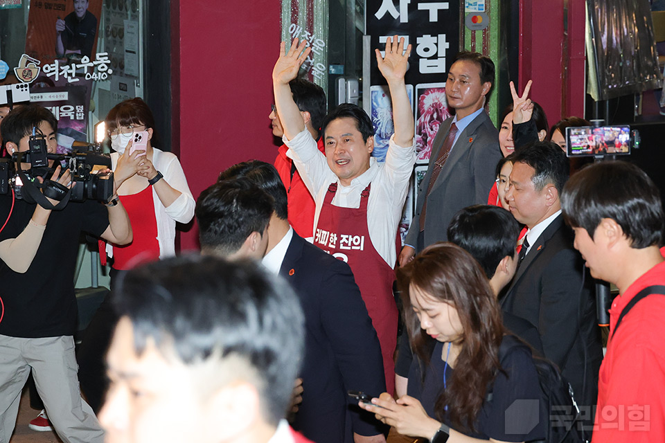 제목 노출 영역입니다 이미지