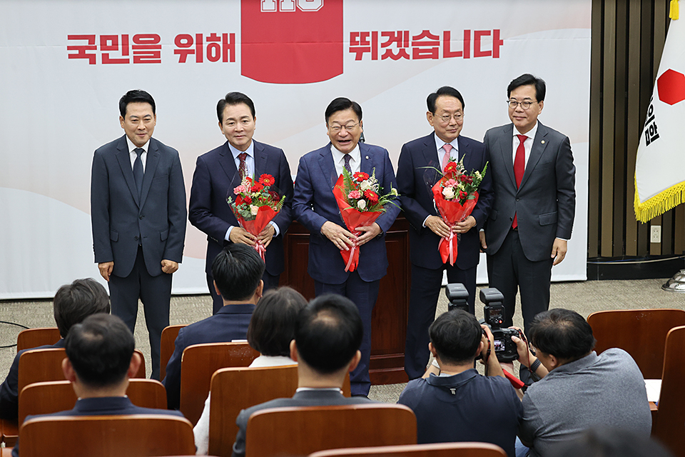 제목 노출 영역입니다 이미지