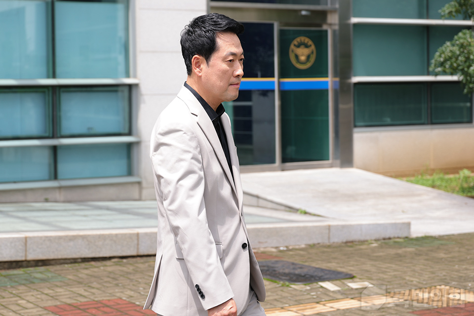 제목 노출 영역입니다 이미지