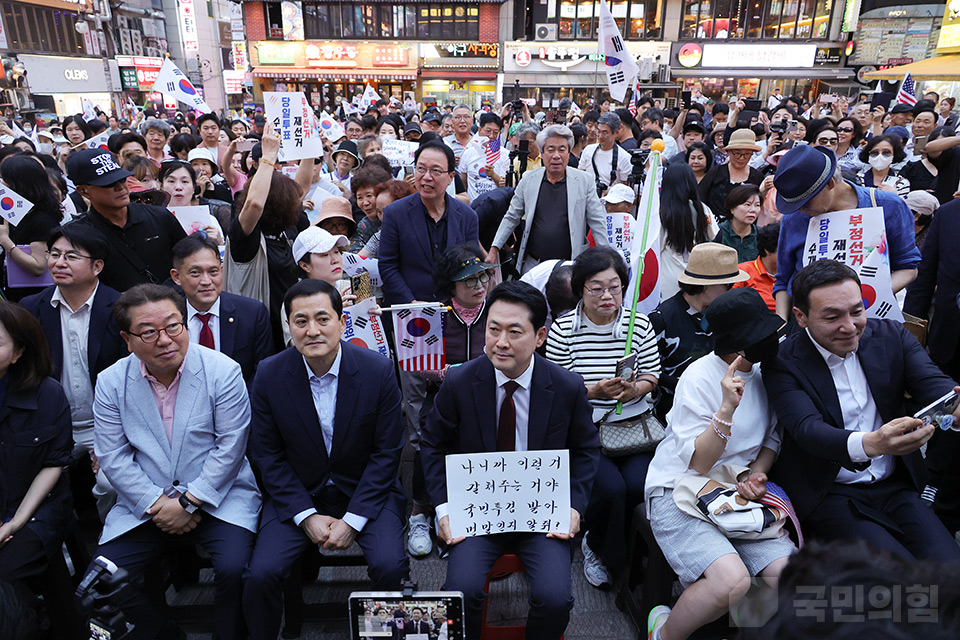 제목 노출 영역입니다 이미지