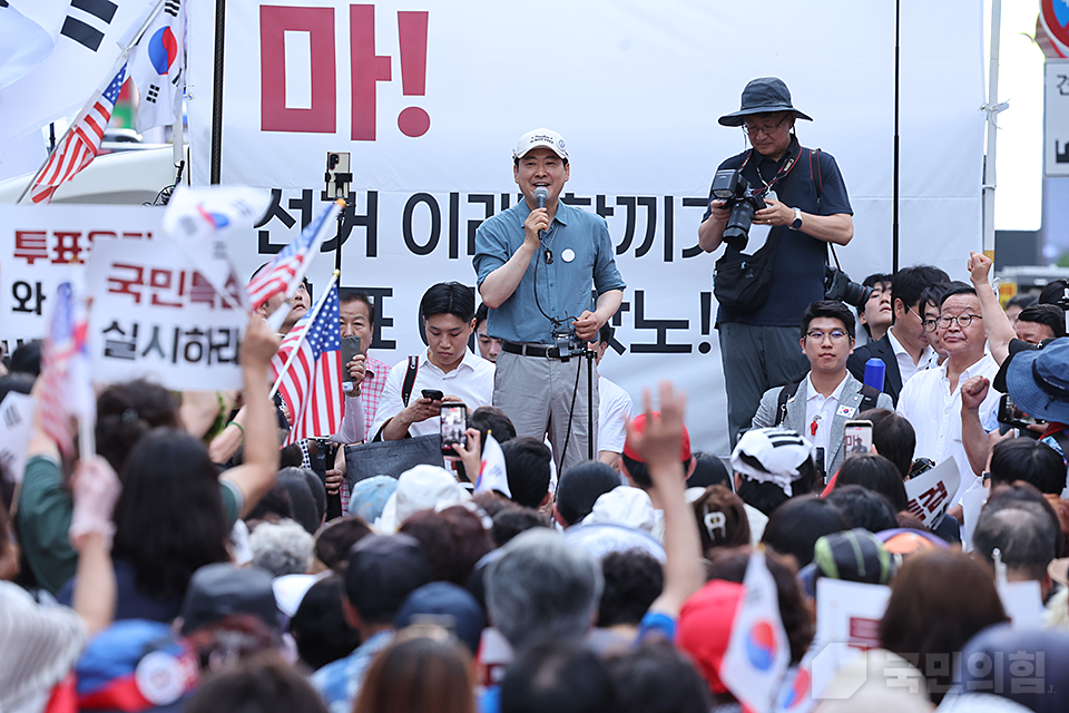 제목 노출 영역입니다 이미지
