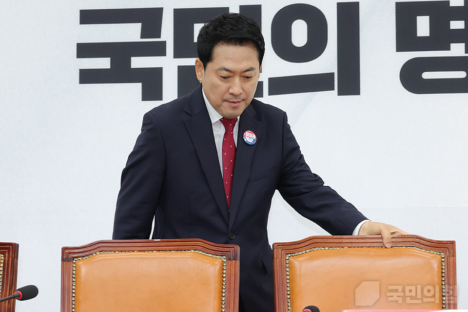제목 노출 영역입니다 이미지