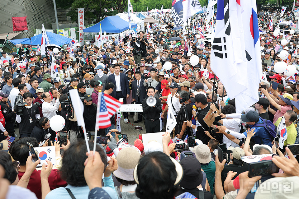 제목 노출 영역입니다 이미지