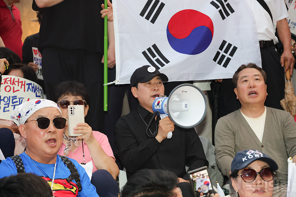 제목 노출 영역입니다 이미지