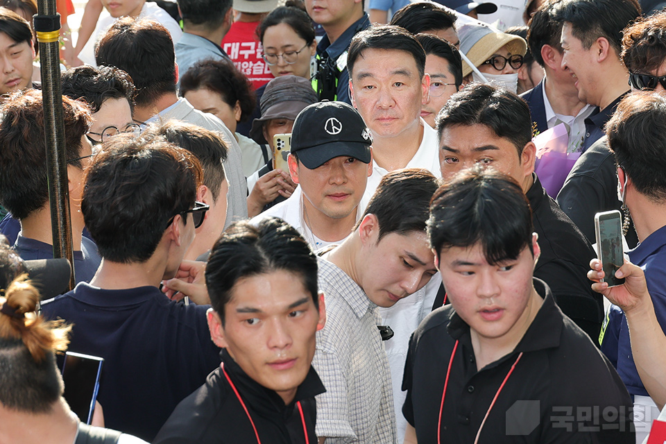제목 노출 영역입니다 이미지