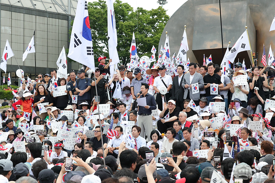 제목 노출 영역입니다 이미지