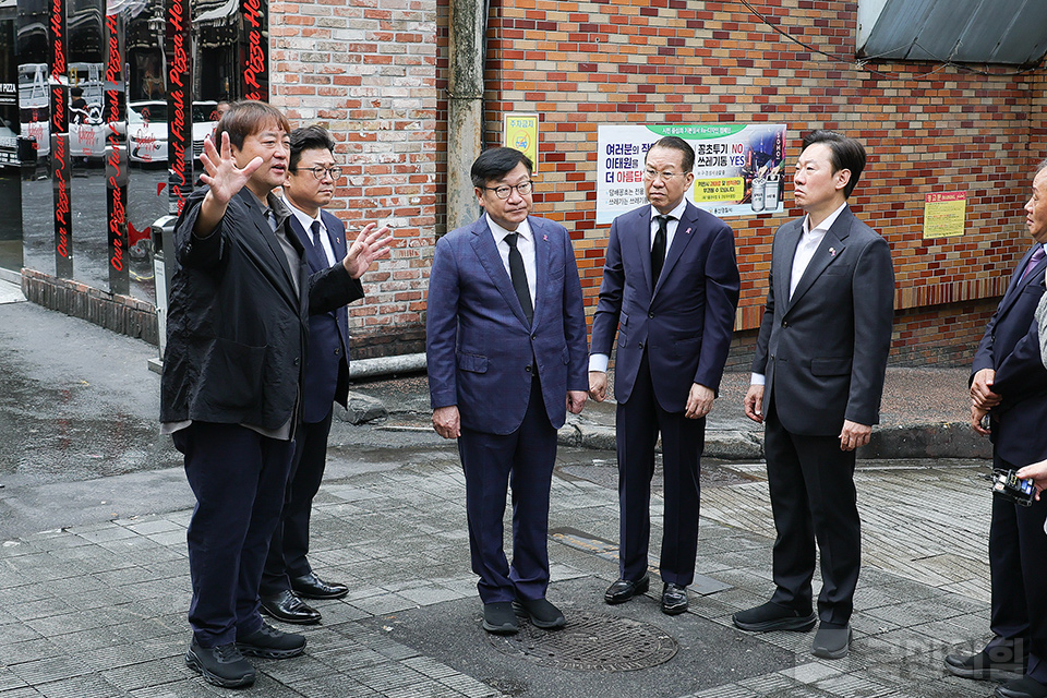제목 노출 영역입니다 이미지