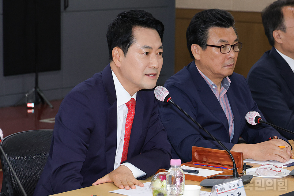 제목 노출 영역입니다 이미지