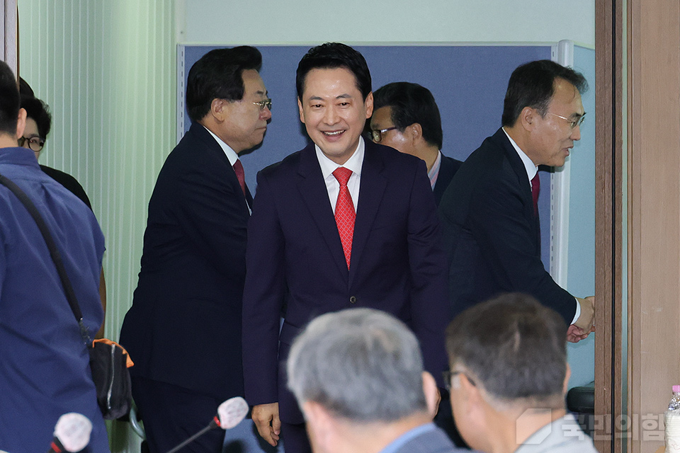 제목 노출 영역입니다 이미지