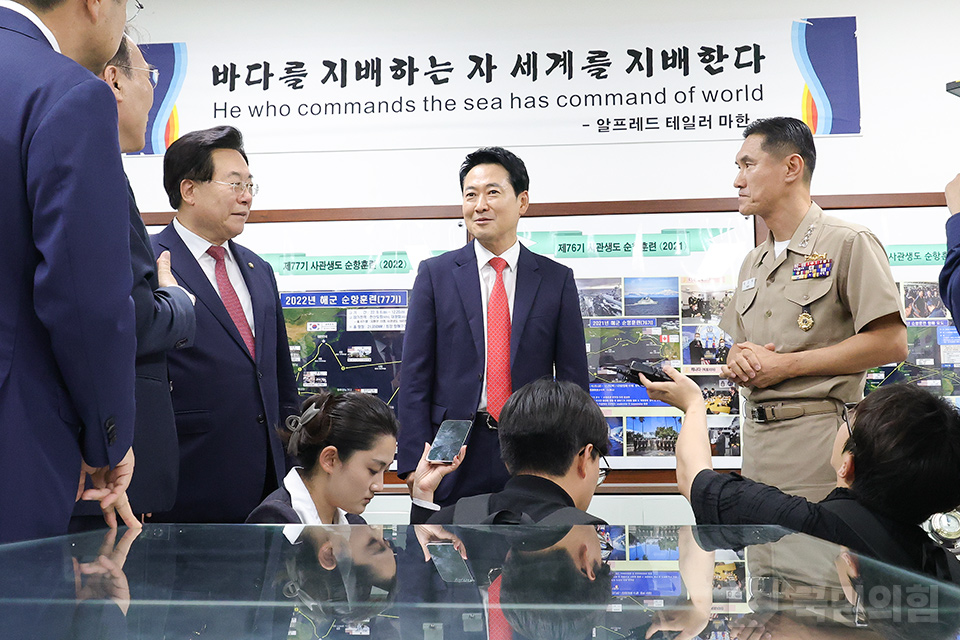 제목 노출 영역입니다 이미지
