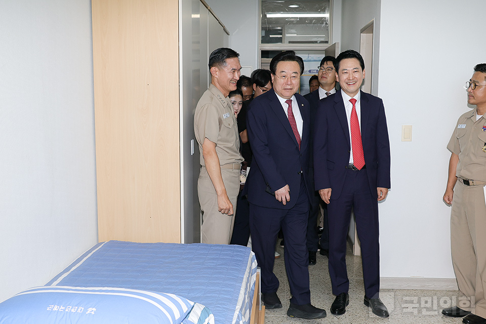 제목 노출 영역입니다 이미지