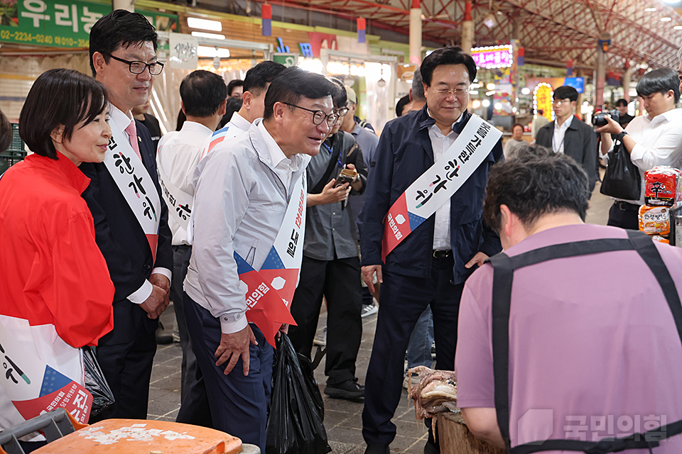 제목 노출 영역입니다 이미지